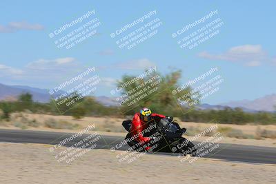 media/Oct-01-2023-SoCal Trackdays (Sun) [[4c570cc352]]/Turn 7 Inside (11am)/